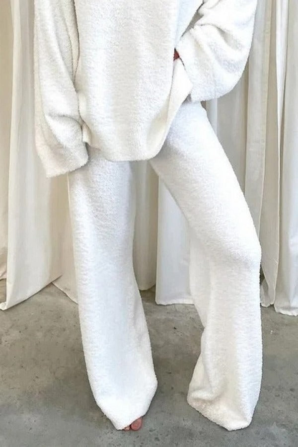 V-Neck Lounge Set