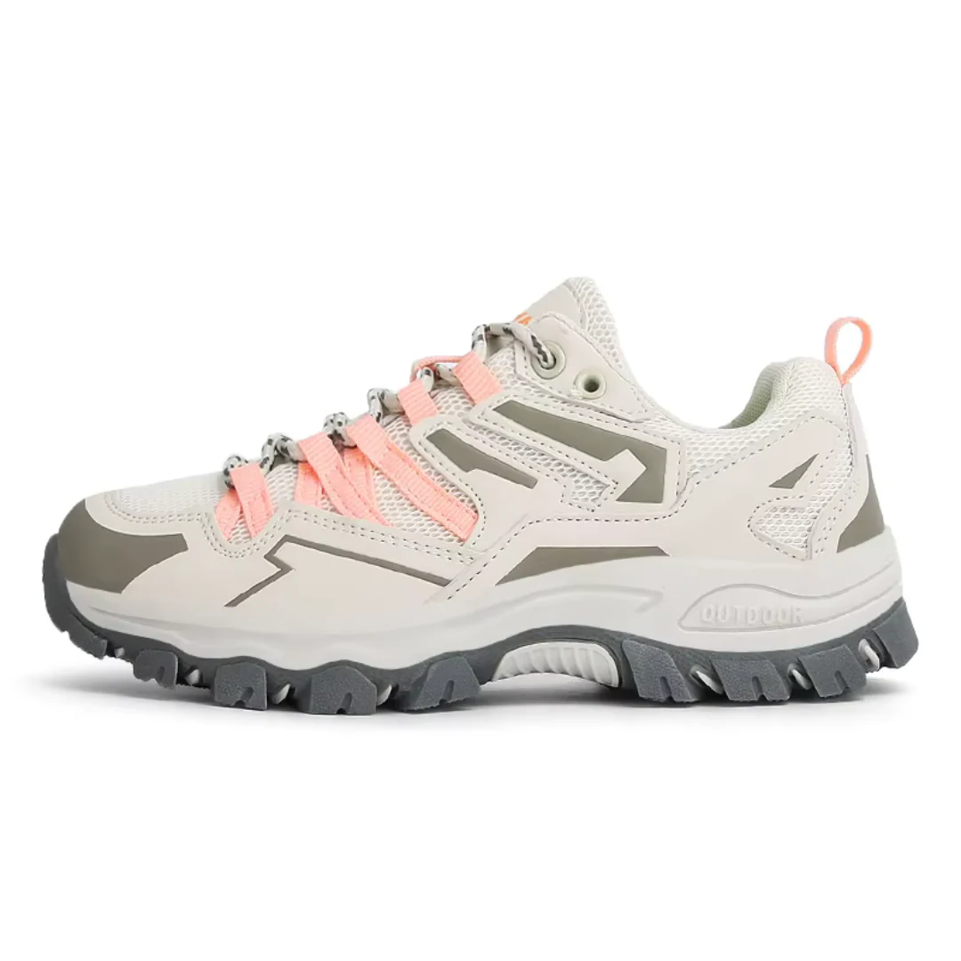 Trail Grip Sneakers