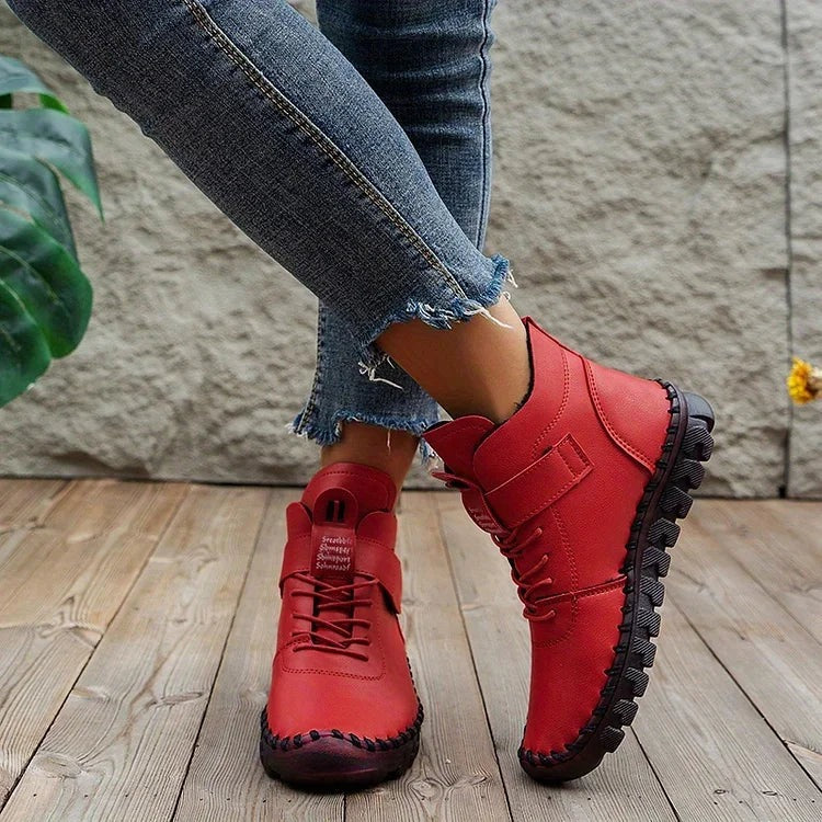 Fall Trek Lace Boots