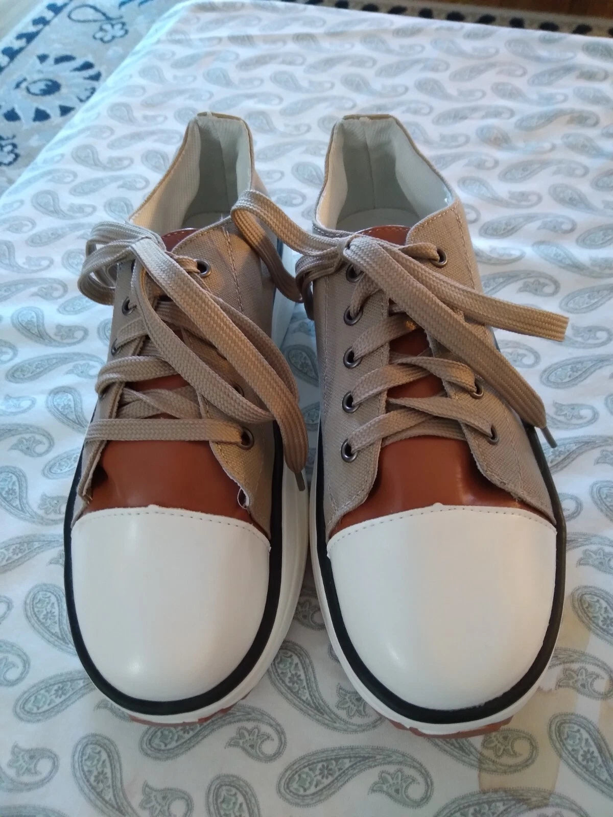 Lug Sole Low-Top Platform Sneakers