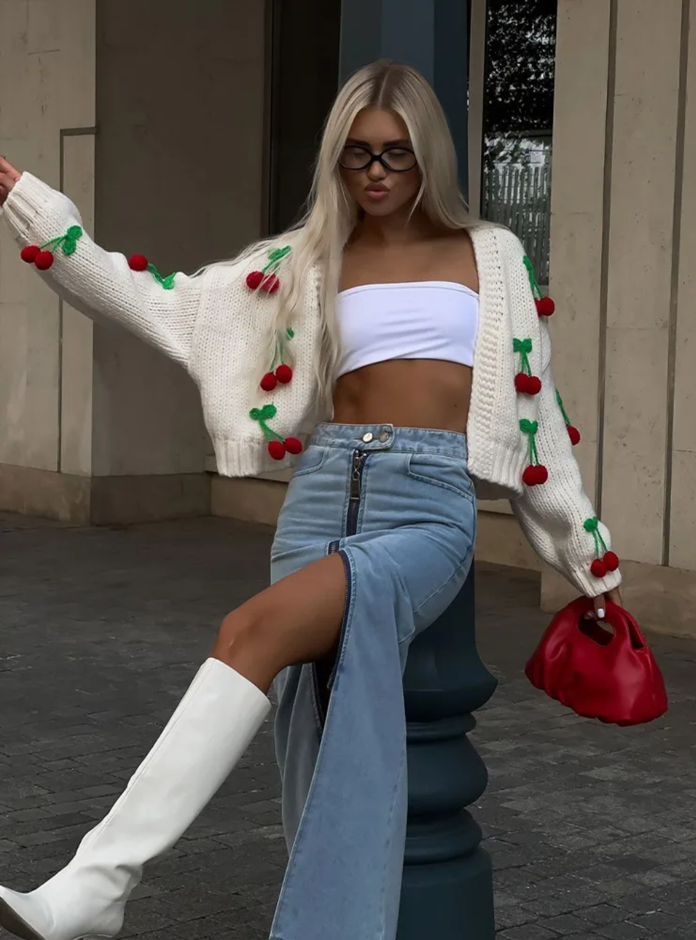 Ida - chic cherry cardigan