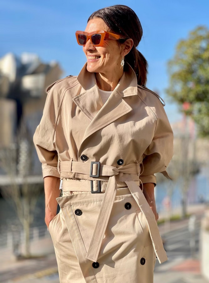 Lana - chic cropped coat