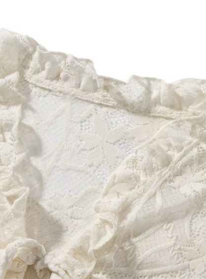 Lorene - chic laced top