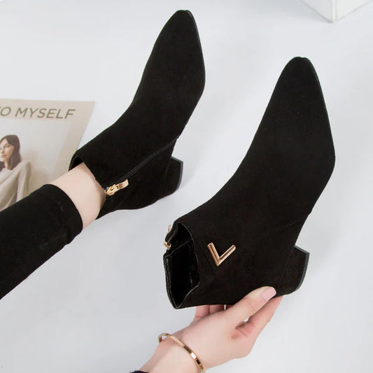 Women’s Ankle Boots – Pointed Toe With Side Zipper and Block Heel for Fall Outfits