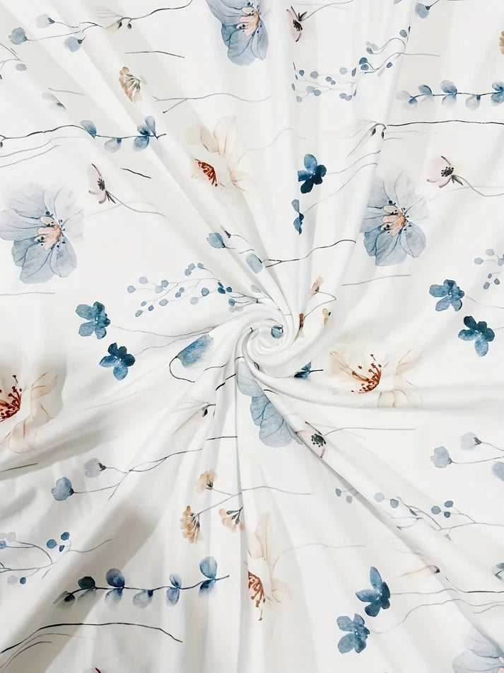 Women’s Floral Print Hoodie – Pullover With Hood, Drawstring and Kangaroo Pocket for Fall Layering