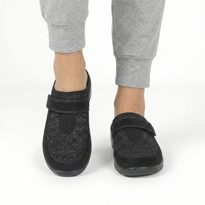Orthopedic Comfort Clogs - Wide Toe Box, Adjustable Strap, Cushioned Arch Support