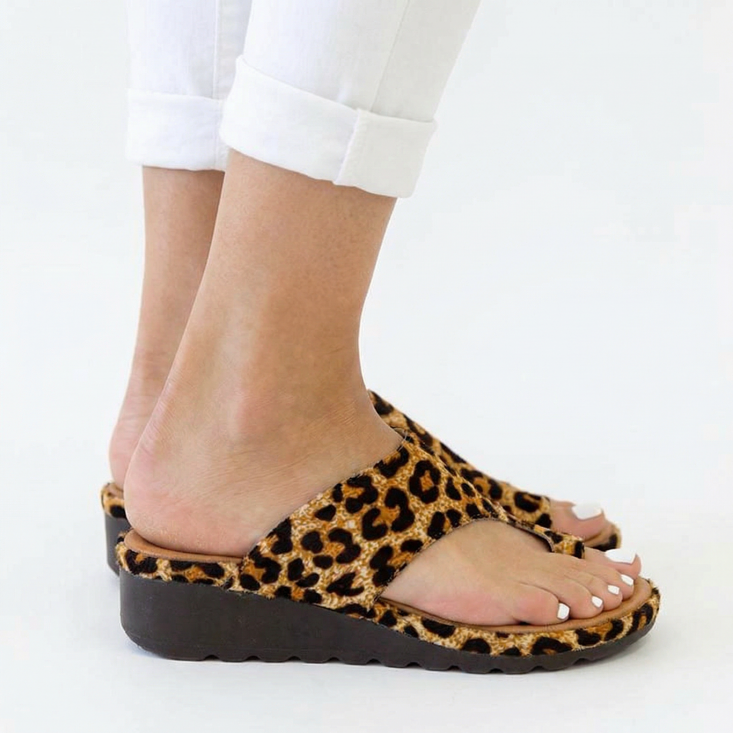 Orthopedic Bunion Corrector Sandals - Toe-Ring Design, Arch Support, Cushioned Nano-Foam Sole