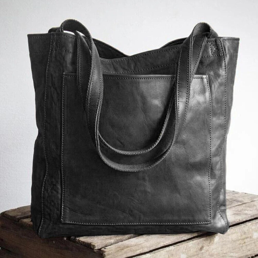 Avery™ - Classic Leather Travel Bag