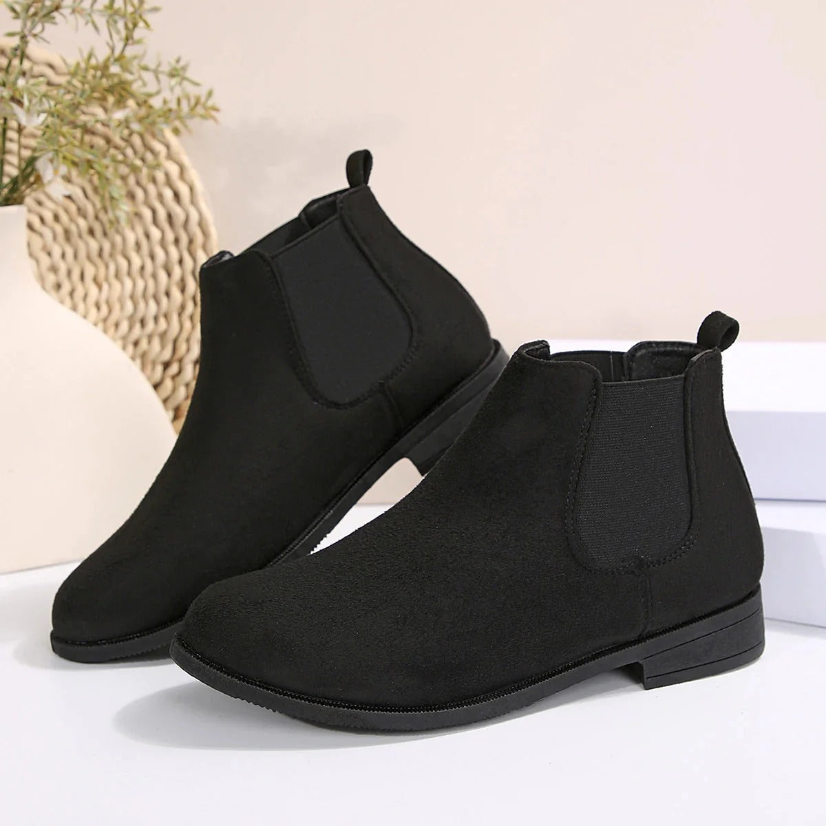 Fall Chelsea Boots