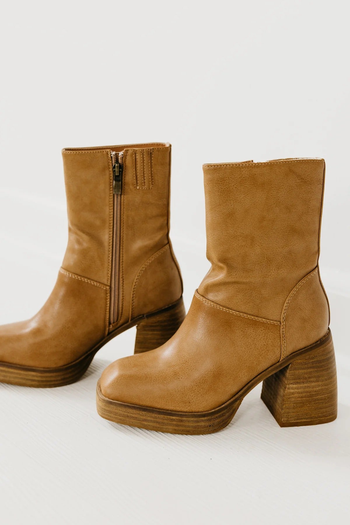 Fall Block Heel Mid Boots