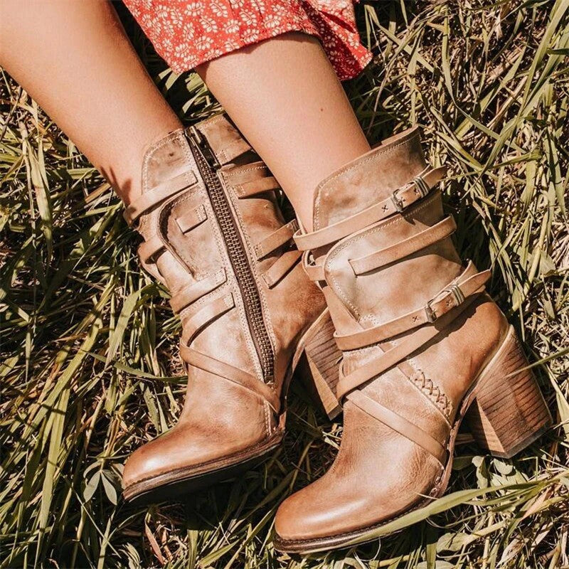 Fall Buckle Block Boots