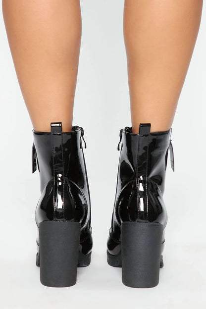 Fall Patent Lace-Up Block Boots