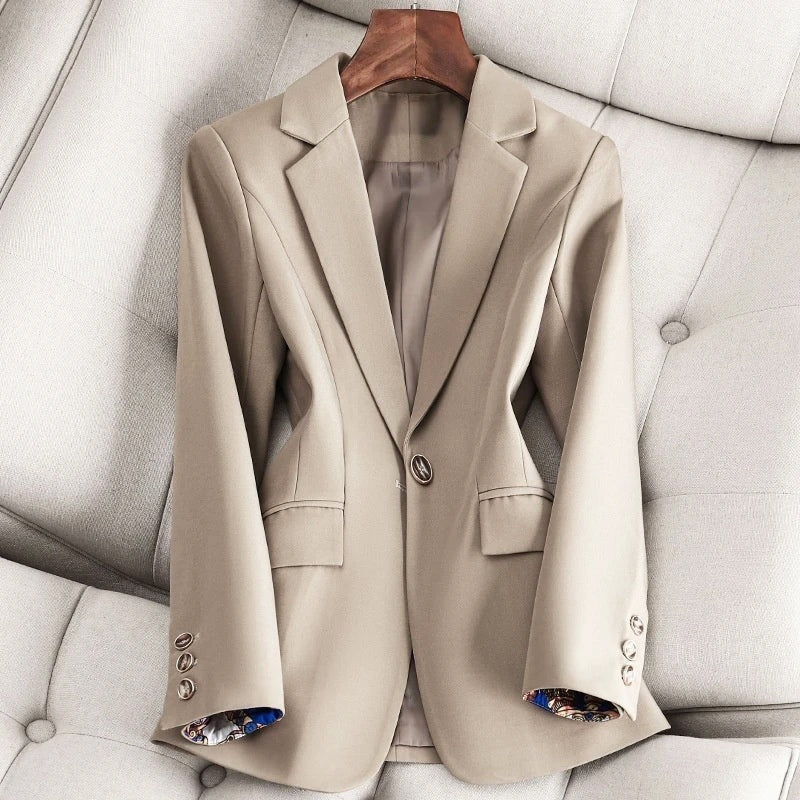 Single-Breasted Tailored Blazer