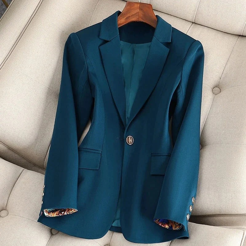 Single-Breasted Tailored Blazer