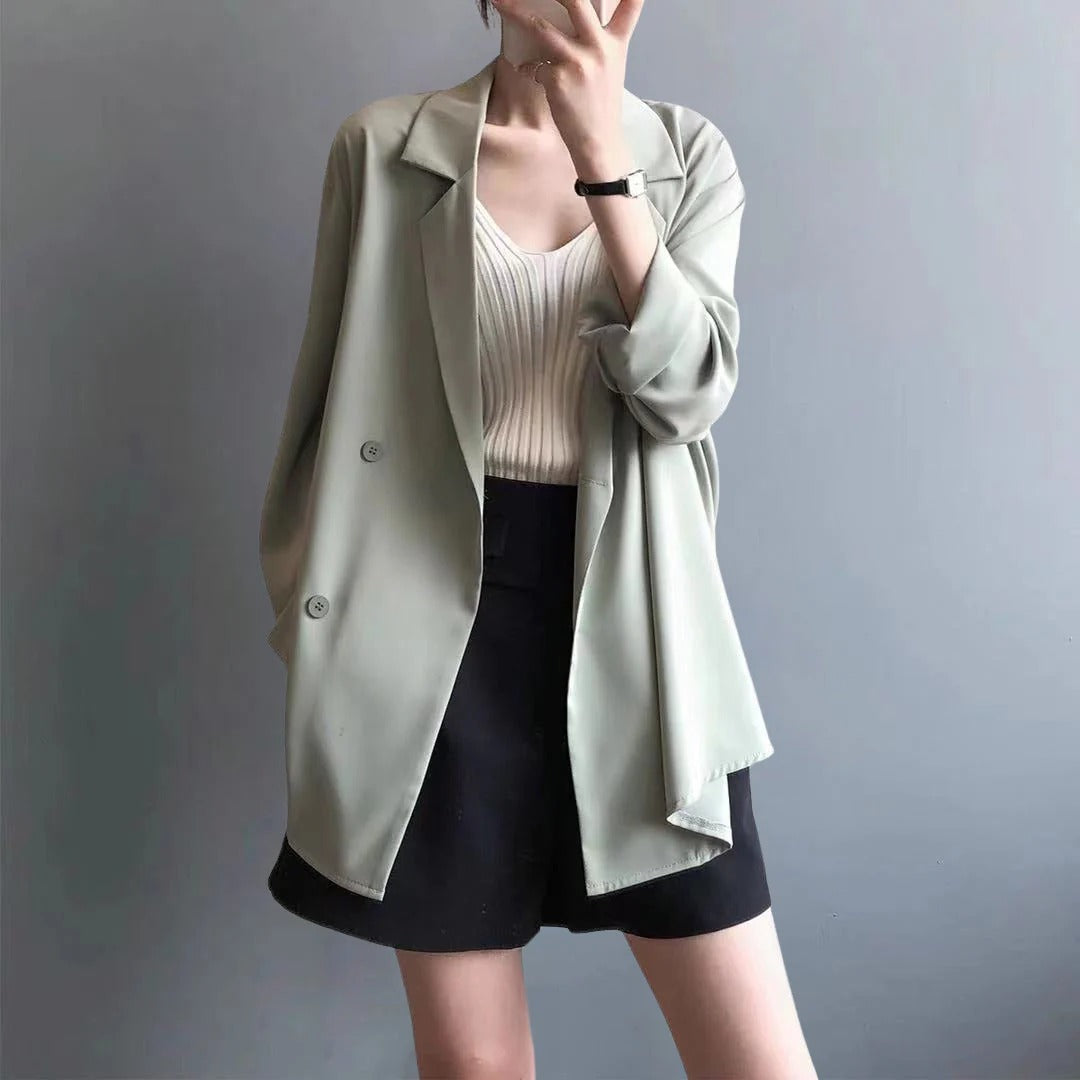 Relaxed Double-Breasted Blazer